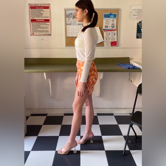 Hansen & Gretel Keisha Mini Skirt in Sunset Swirl XS - Picture 9 of 10